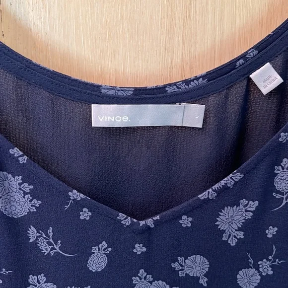 100% silk Vince size L maxi dress - Picture 3 of 4